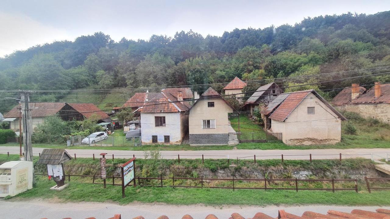 Penzion Pri Studnicke Omastina Exterior photo